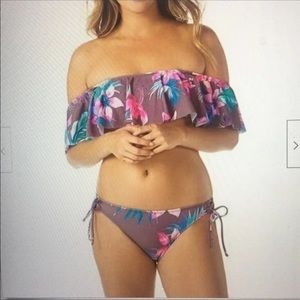 New RAISINS 2 pc bikini swimsuit SMALL